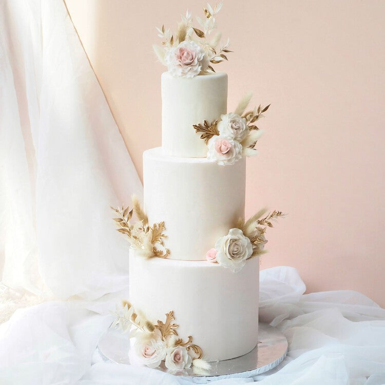 Wedding Cake KL: 5 Elegant Wedding Cake Themes for Your Big Day