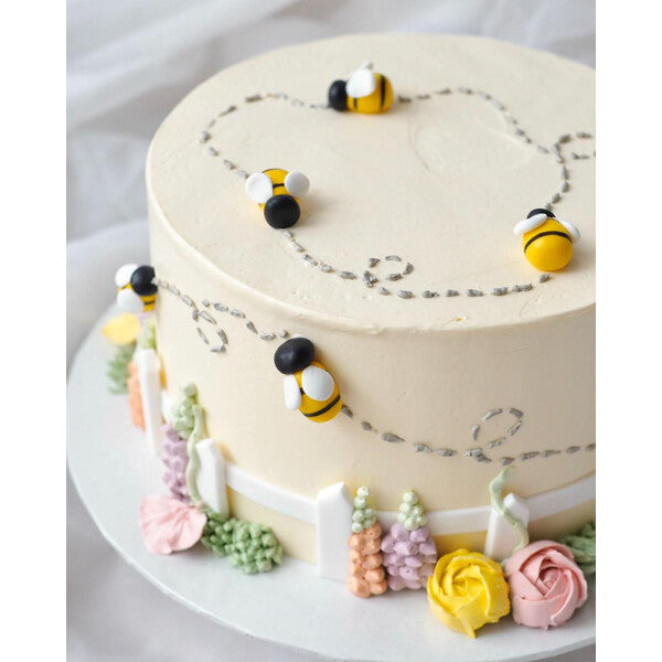 Busy Bee Cake
