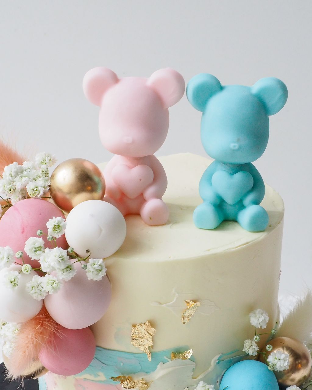 Sweet Teddy Reveal Cake | Gender Reveal Cake