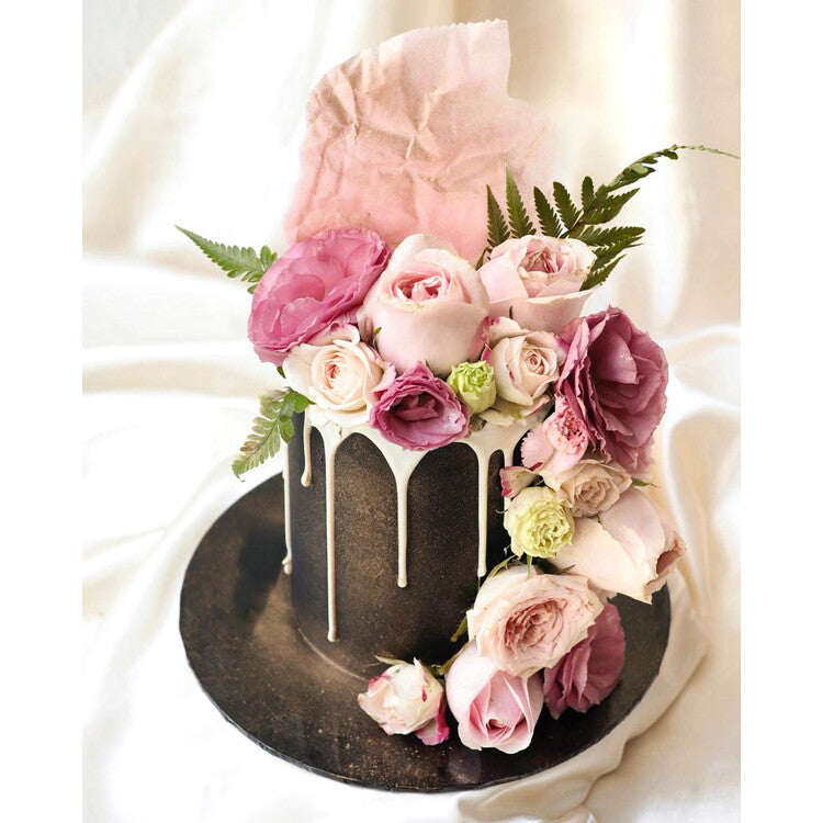 Black Floral Cake | Floral Theme