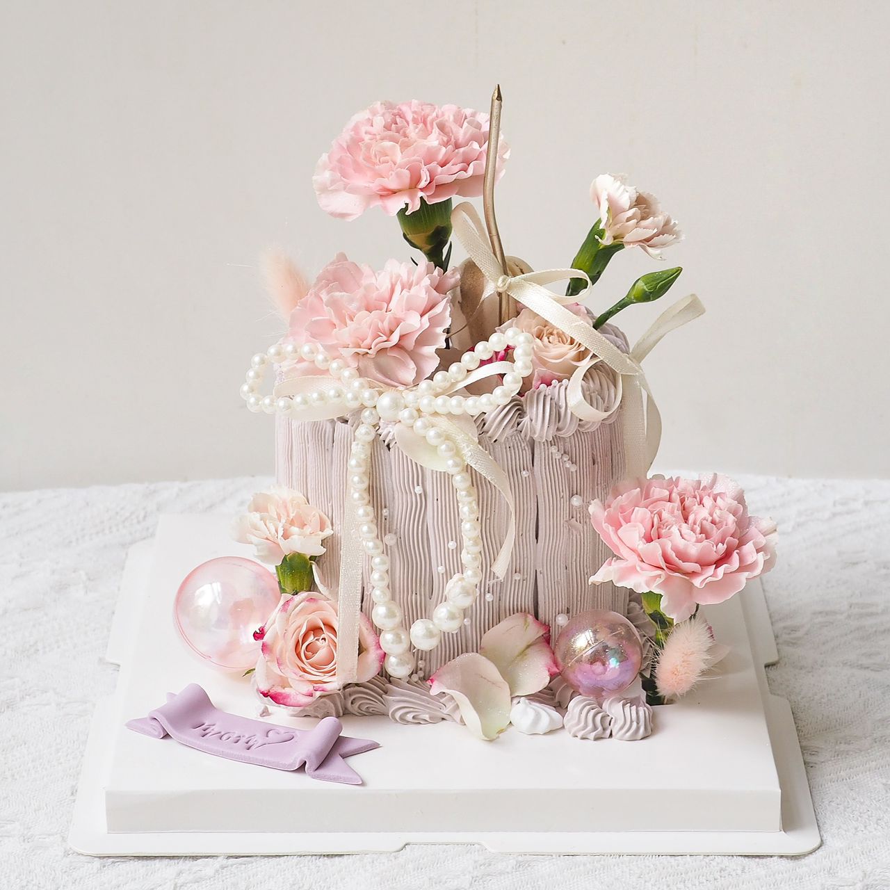 Soft Rosy Charm | Mother’s Day Celebration Cake