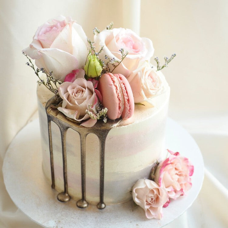 Darling Naomi Cake