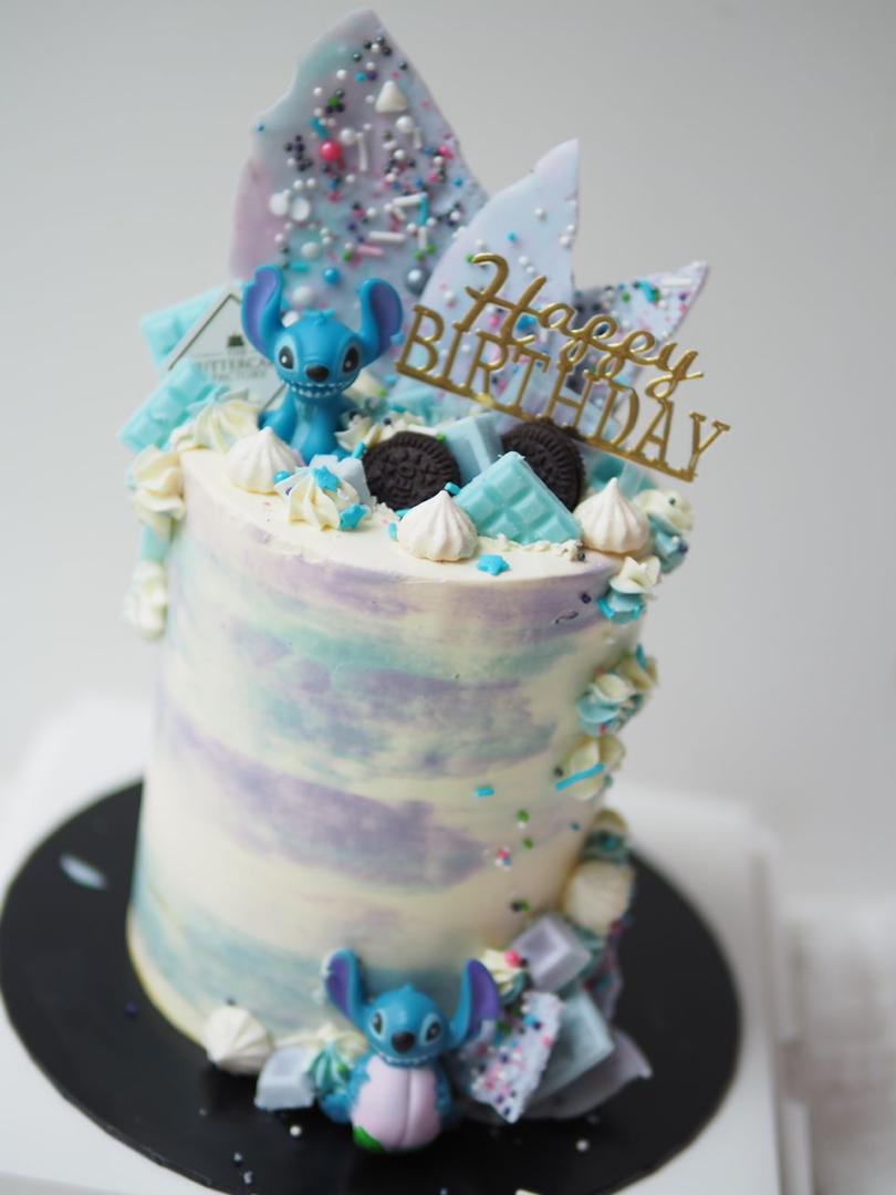 S Cake | Stitch Theme Cake