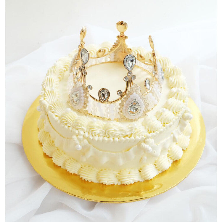 Vintage Crown Cake | Crown Birthday Cake