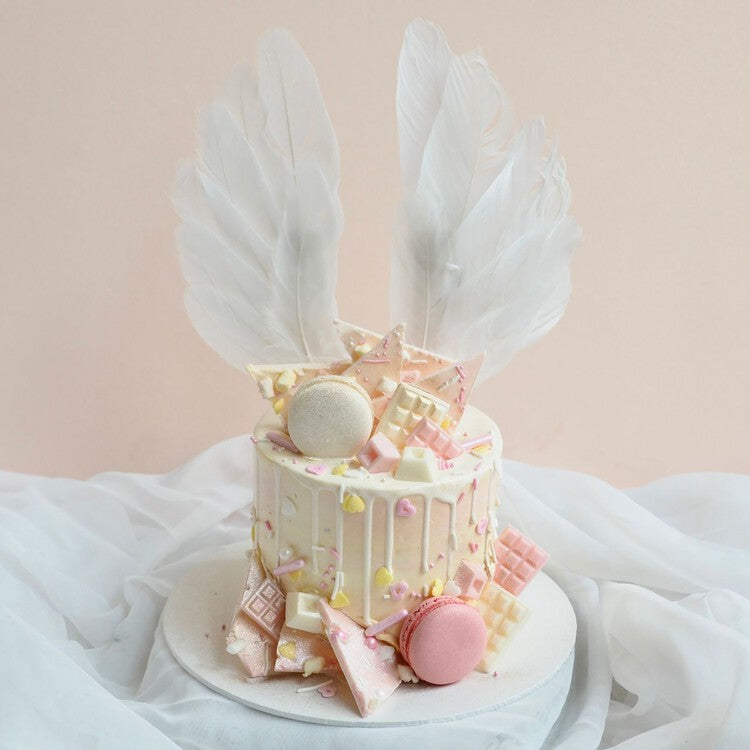 Daisy Wing Cake | Pink Female Birthday Cake