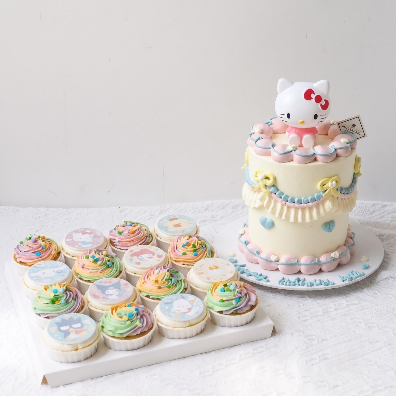 Kitty Rainbow Party Set | Hello Kitty Cake & Cupcake Set