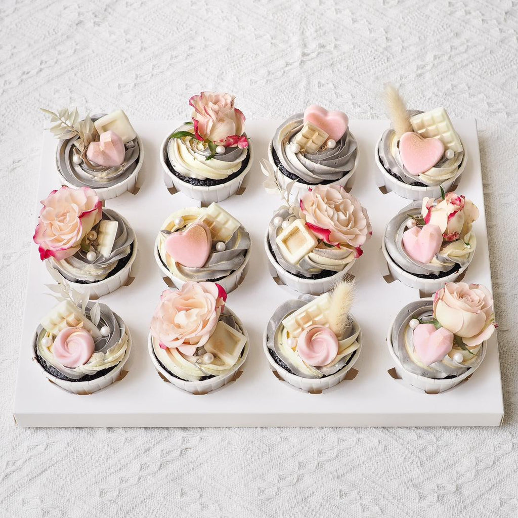Floral Marble Cupcakes | Floral Birthday Cupcakes