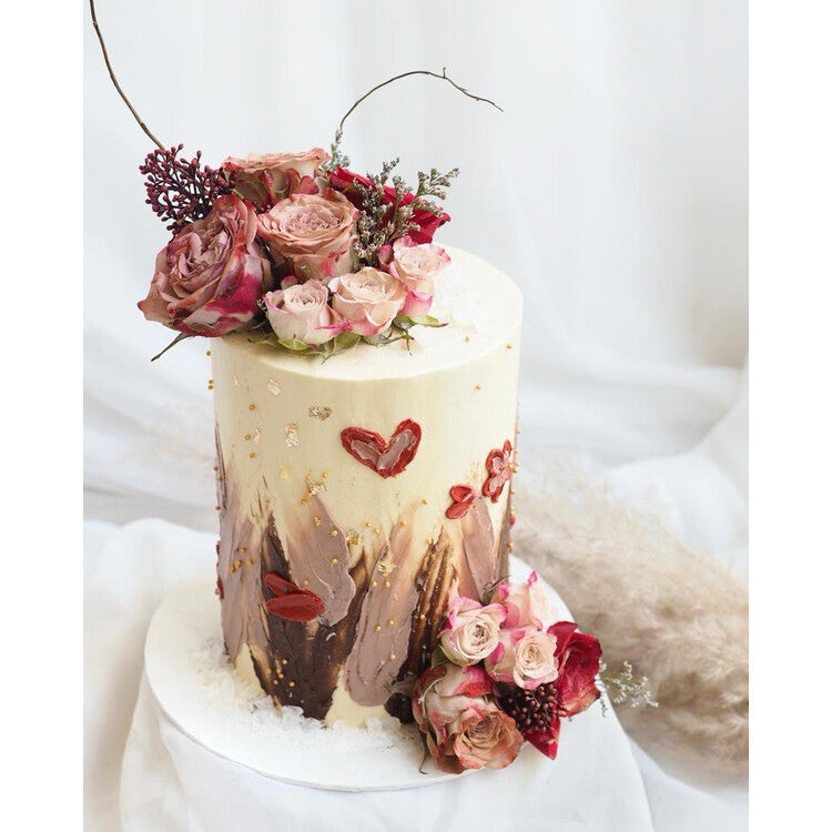 Love Addict Cake | Red Pastel Birthday Cake