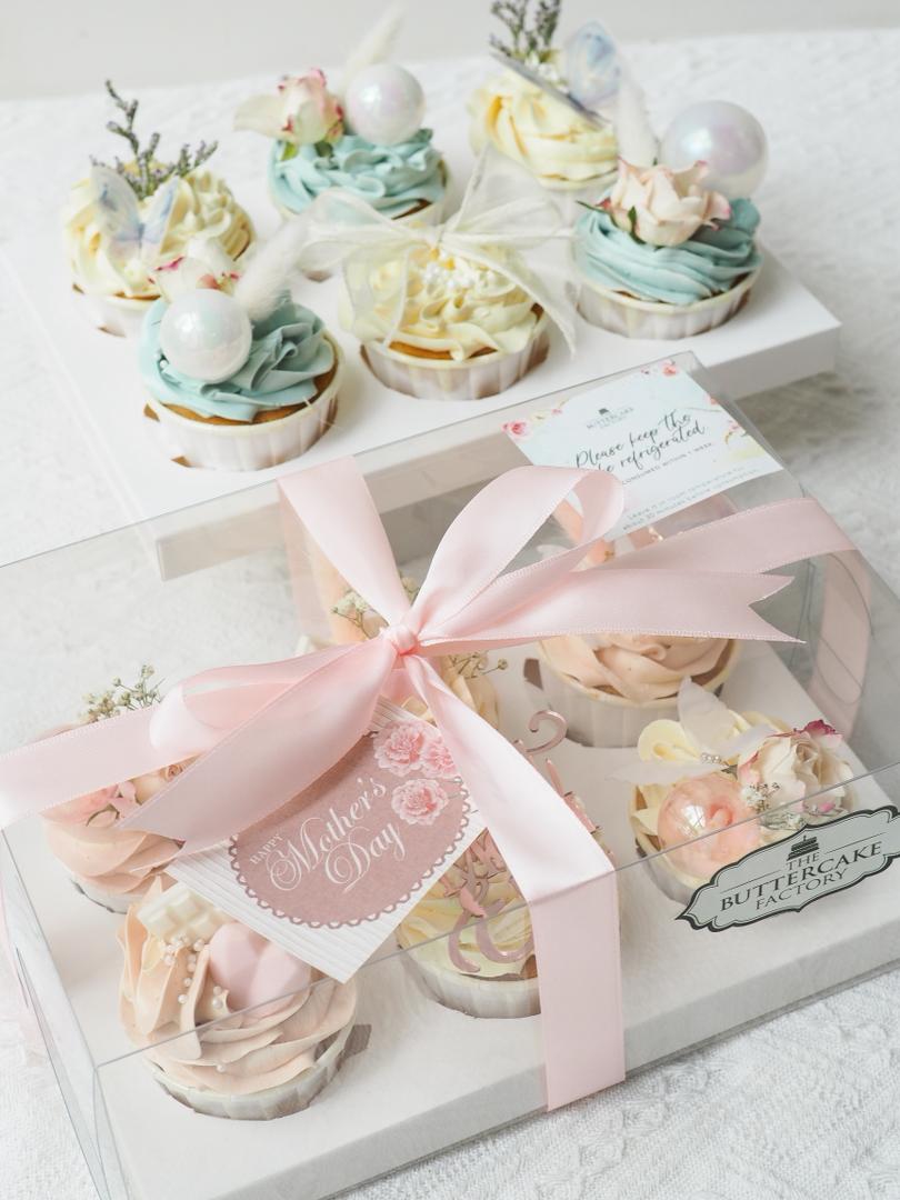 Blush Bloom Box | Mother's Day Cupcakes