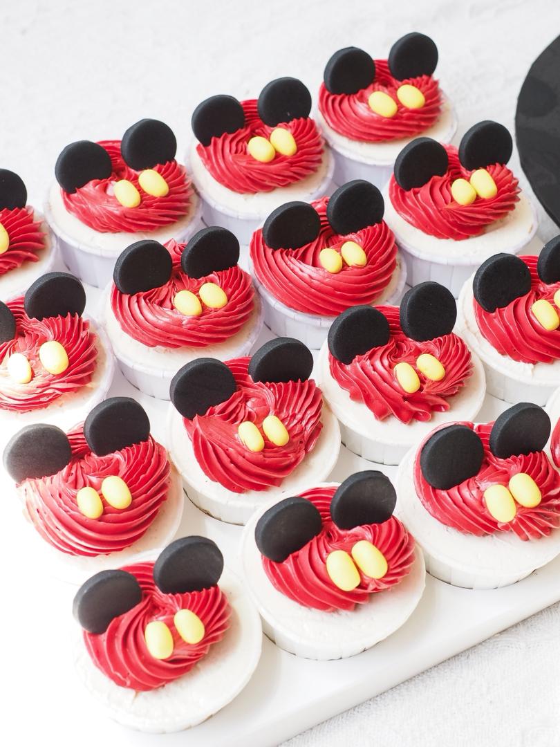 Red Mouse Party | Mini Cupcakes
