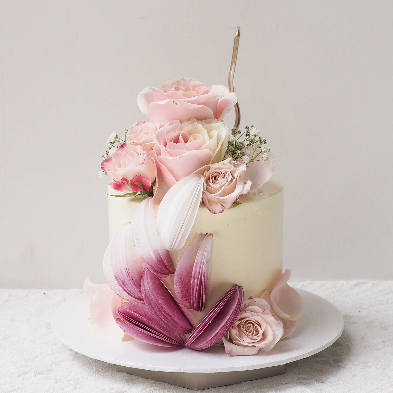 Rose Wafer Luxe | Luxury Pink Rose Cake