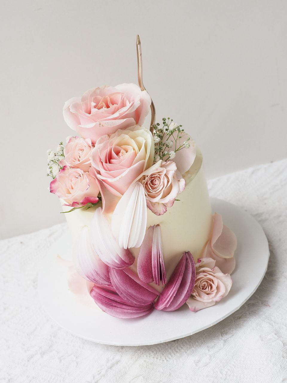 Rose Wafer Luxe | Luxury Pink Rose Cake