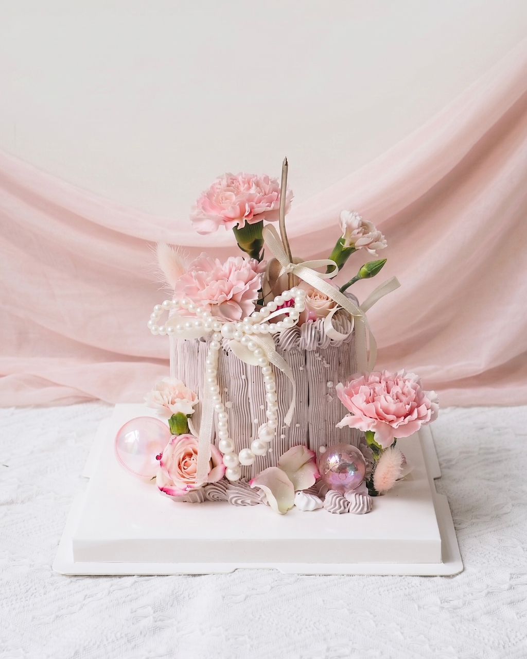 Soft Rosy Charm | Mother’s Day Celebration Cake