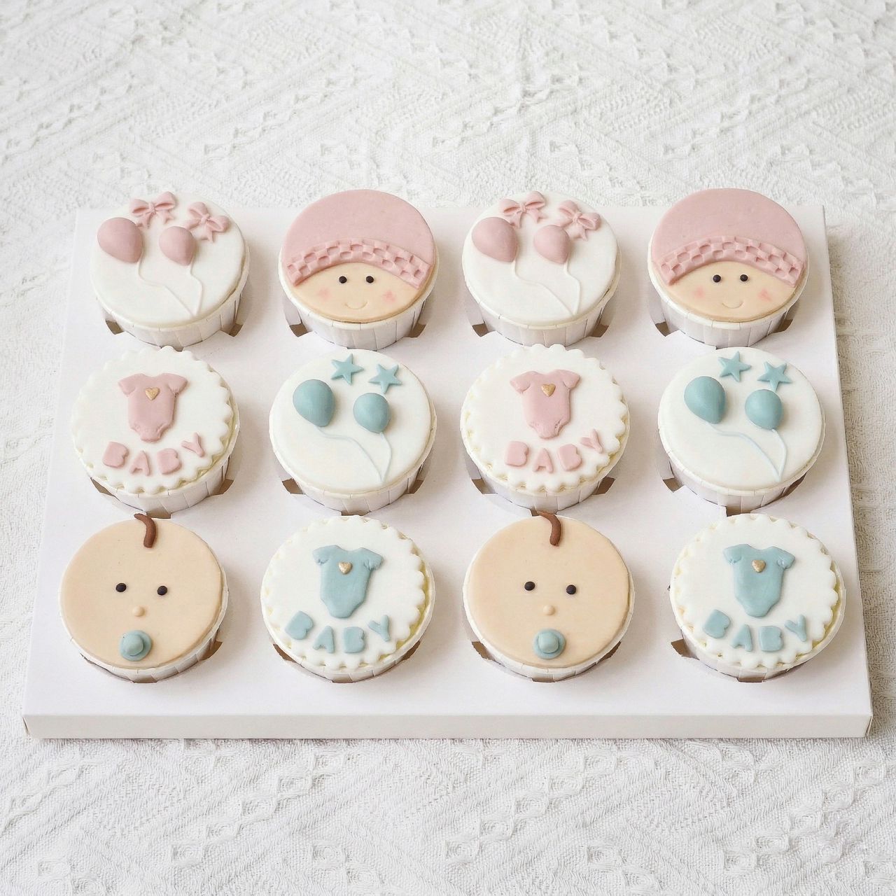 Babykins Full Moon Cupcakes