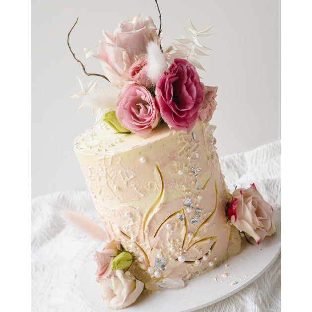 Catherine Cake | Classic Flower Cake