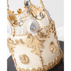 Charlotte Cake | Gold Crown Theme