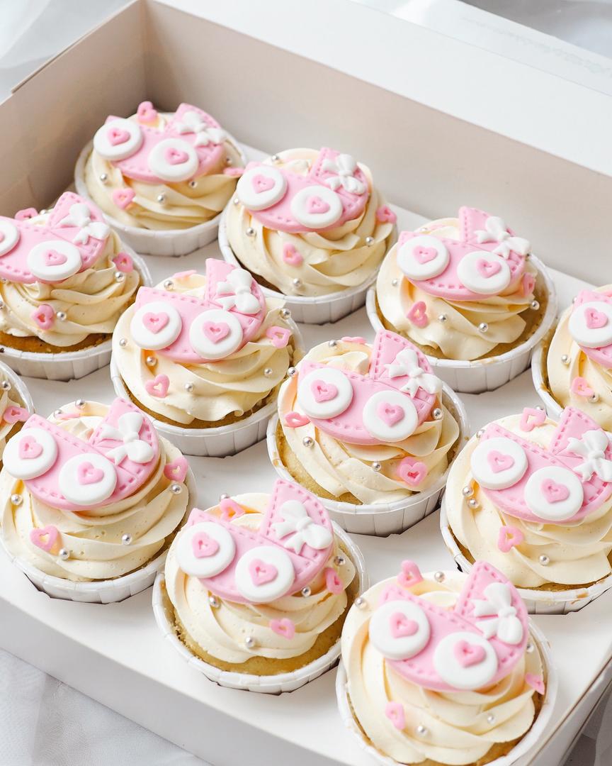 Pink Baby Pram Cupcake Set