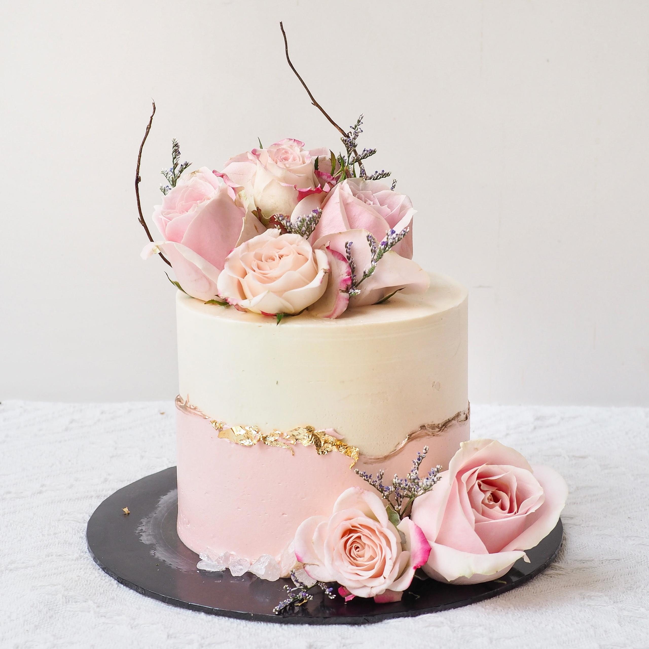 Darling Syl Cake | Elegant Pink Floral Cake