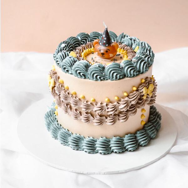Simply White Wedding Cake – Vera Artisan Bakery