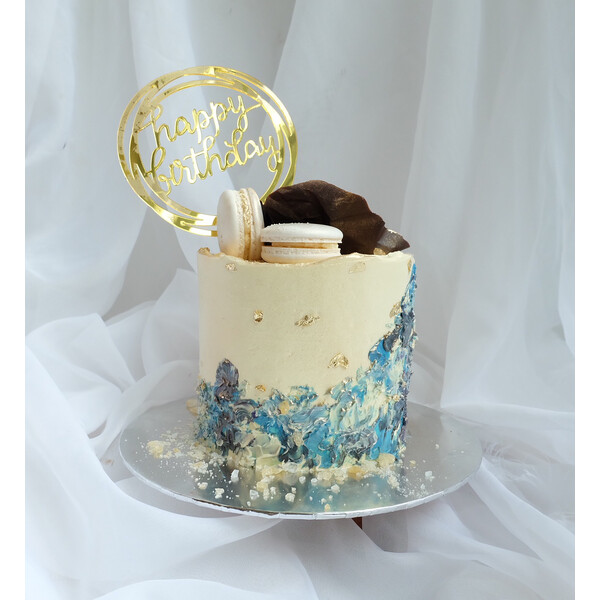 How beautiful are these galaxy birthday cakes/cupcakes!!🌌💜💙 ✨red velvet ✨vanilla  cake /strawberry filling ✨vanilla /choco buttercream… | Instagram